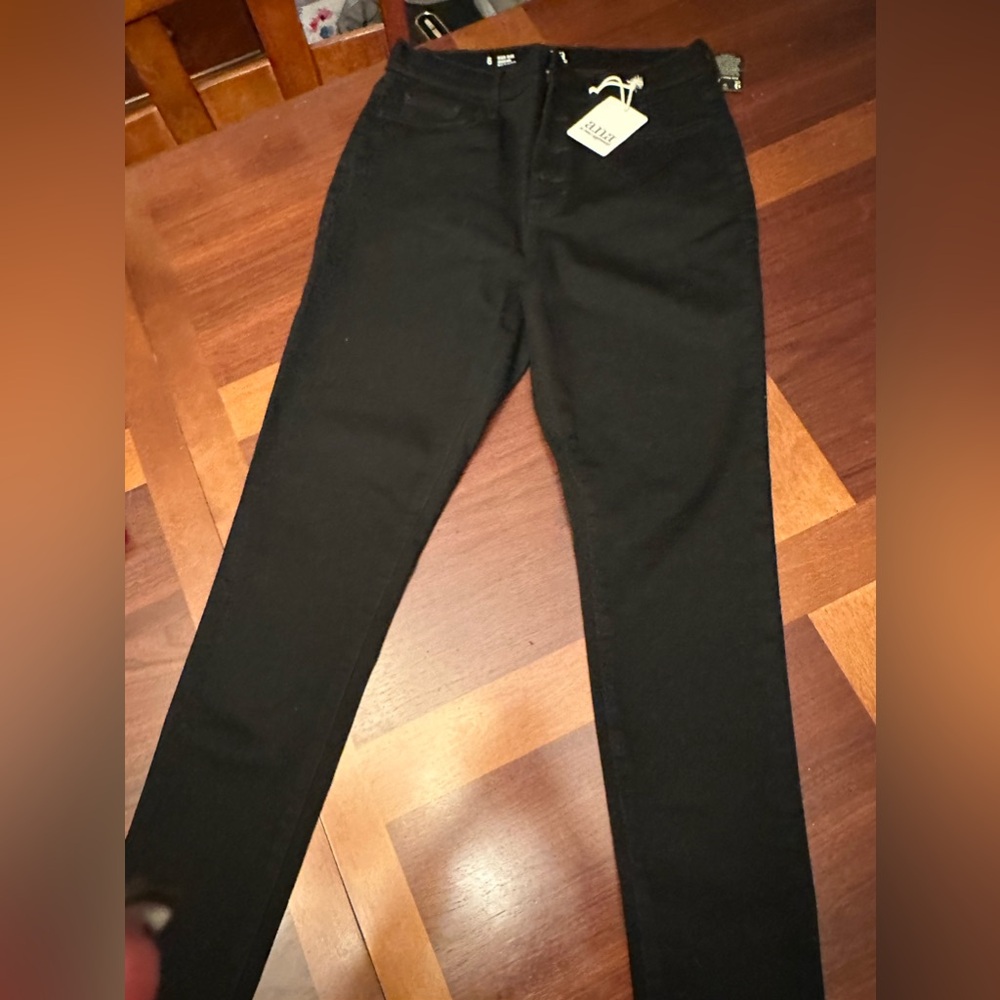 A.n.a high rise jegging size 6